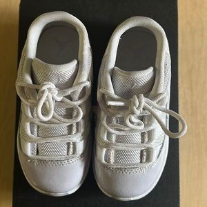 Jordan 11 retro low -toddler